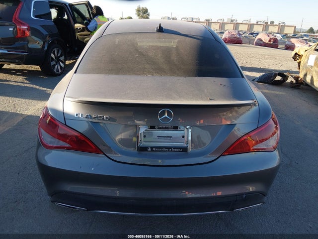 2018 Mercedes-benz Cla 250 მანქანა იყიდება აუქციონზე, vin: WDDSJ4EB8JN555747, აუქციონის ნომერი: 46095166