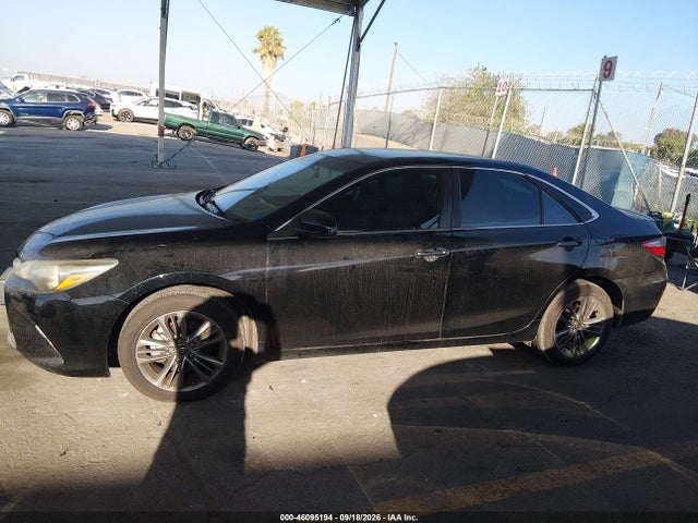 4T1BF1FK9GU242015 Toyota CAMRY SE