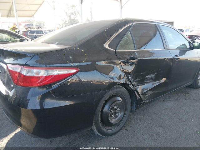 4T1BF1FK9GU242015 Toyota CAMRY SE