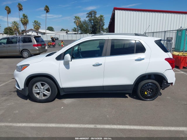 3GNCJLSB0HL223638 Chevrolet Trax Lt