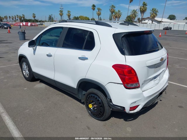 3GNCJLSB0HL223638 Chevrolet Trax Lt