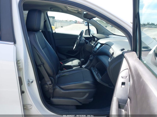 3GNCJLSB0HL223638 Chevrolet Trax Lt