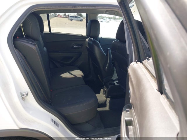 3GNCJLSB0HL223638 Chevrolet Trax Lt