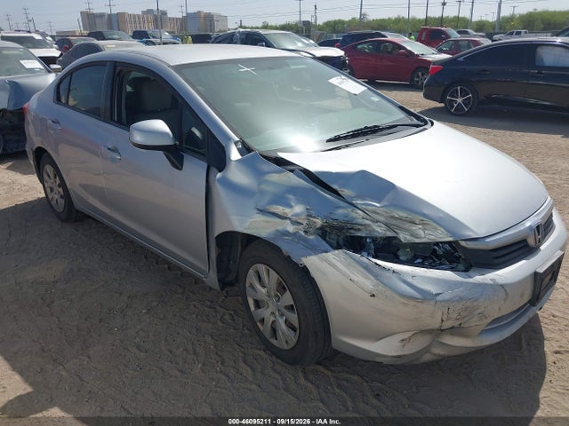 46095211 :رقم المزاد ، 19XFB2F56CE305341 vin ، 2012 Honda Civic Lx مزاد بيع