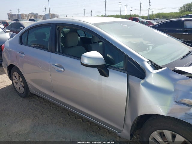 46095211 :رقم المزاد ، 19XFB2F56CE305341 vin ، 2012 Honda Civic Lx مزاد بيع
