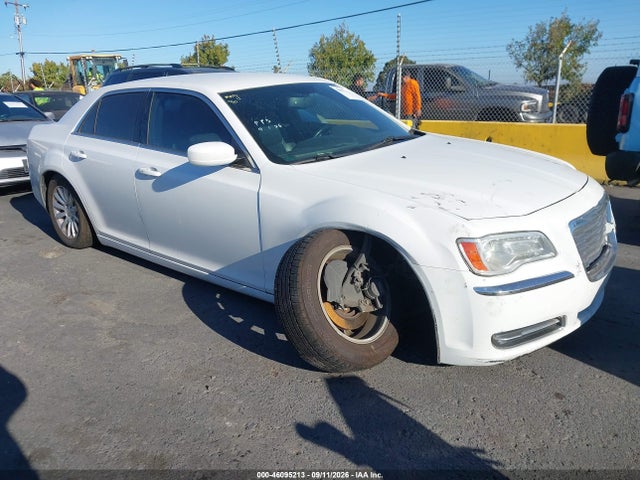 Продаж на аукціоні авто 2014 Chrysler 300, vin: 2C3CCAAG0EH383029, номер лоту: 46095213
