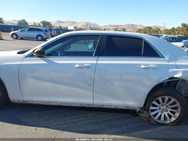 Продаж на аукціоні авто 2014 Chrysler 300, vin: 2C3CCAAG0EH383029, номер лоту: 46095213