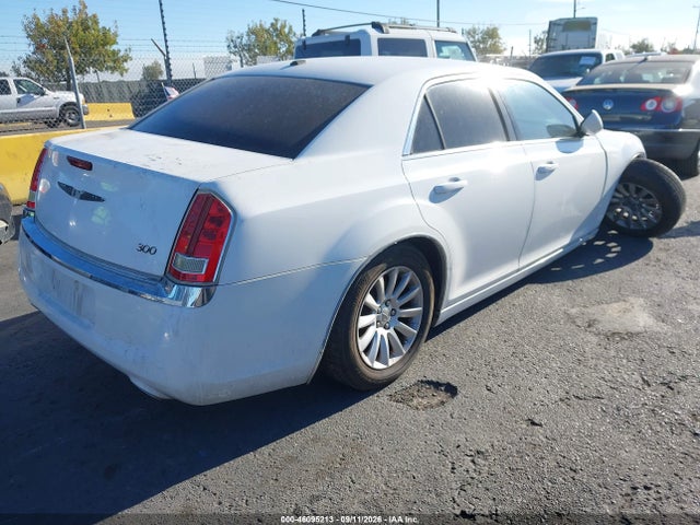 Продаж на аукціоні авто 2014 Chrysler 300, vin: 2C3CCAAG0EH383029, номер лоту: 46095213