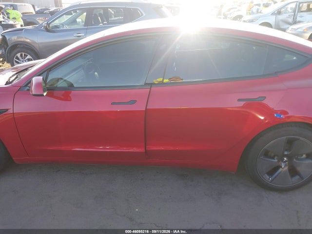 Tesla Model 3 Standard Range Plus Rear-wheel Drive 2021 5YJ3E1EA8MF009462 Image 15