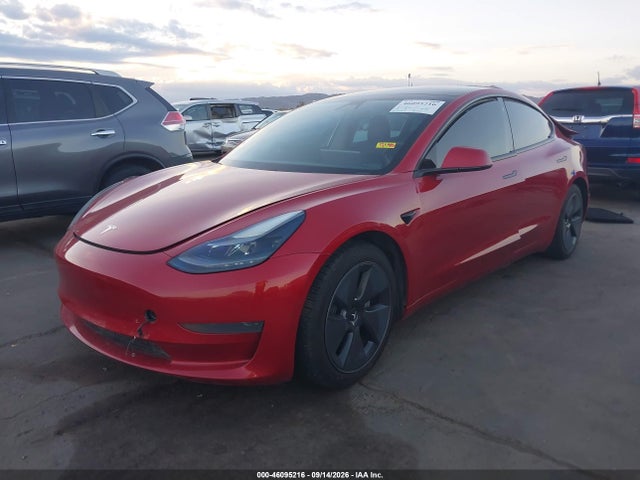 Tesla Model 3 Standard Range Plus Rear-wheel Drive 2021 5YJ3E1EA8MF009462 Image 2