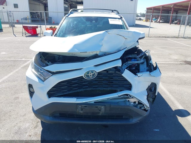 2020 Toyota Rav4 Hybrid Xle მანქანა იყიდება აუქციონზე, vin: 2T3RWRFV7LW053520, აუქციონის ნომერი: 46095230