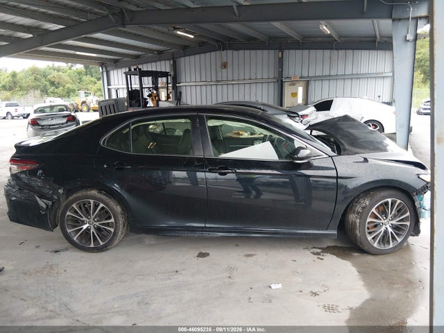 46095235 :رقم المزاد ، JTNB11HK4J3037551 vin ، 2018 Toyota Camry Se مزاد بيع