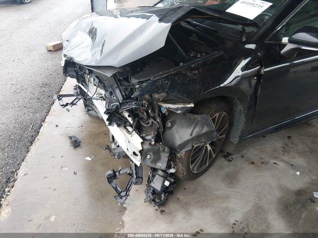 46095235 :رقم المزاد ، JTNB11HK4J3037551 vin ، 2018 Toyota Camry Se مزاد بيع