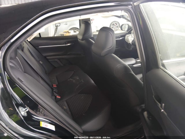 46095235 :رقم المزاد ، JTNB11HK4J3037551 vin ، 2018 Toyota Camry Se مزاد بيع