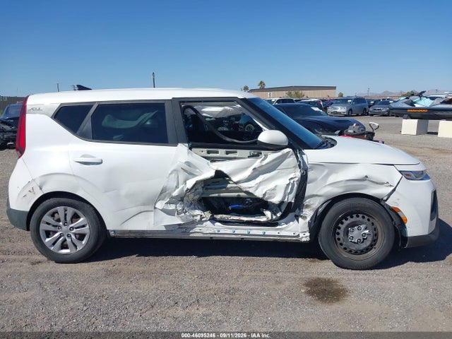 KIA SOUL LX 2020 KNDJ23AU0L7120037 Image 13