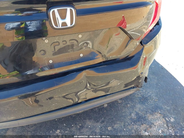 Honda Civic Lx 2018 2HGFC2F55JH508611 Image 6