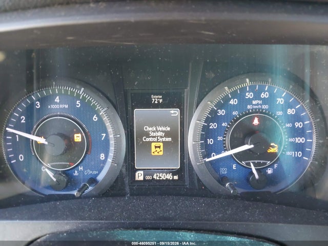 46095251 :رقم المزاد ، 5TDYK3DC7FS641753 vin ، 2015 Toyota Sienna Xle 8 Passenger مزاد بيع