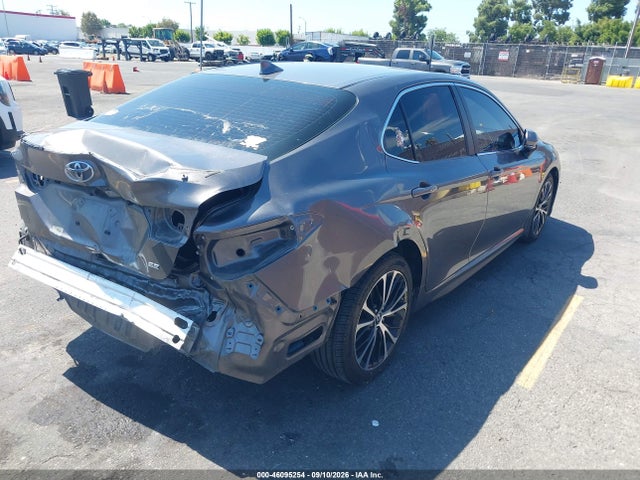 4T1B11HK3KU790662 Toyota CAMRY SE