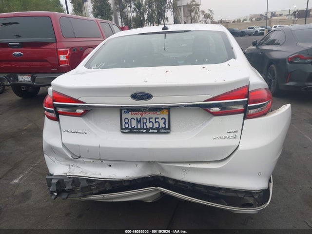 2018 Ford Fusion Hybrid Se მანქანა იყიდება აუქციონზე, vin: 3FA6P0LU9JR150538, აუქციონის ნომერი: 46095303