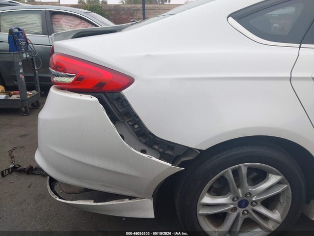 2018 Ford Fusion Hybrid Se მანქანა იყიდება აუქციონზე, vin: 3FA6P0LU9JR150538, აუქციონის ნომერი: 46095303