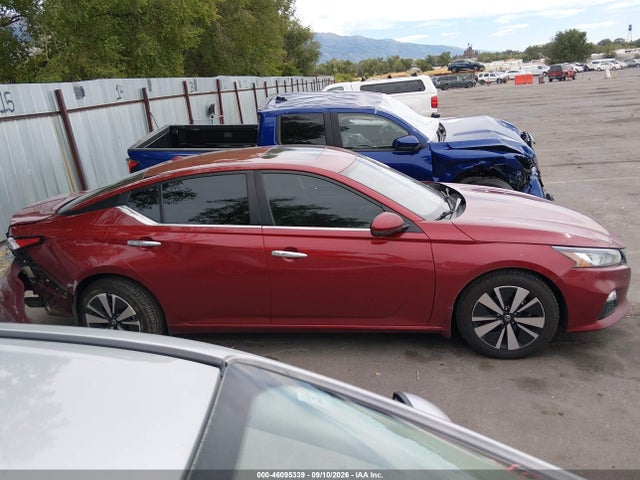 Продаж на аукціоні авто 2021 Nissan Altima Sv Intelligent Awd, vin: 1N4BL4DW3MN360707, номер лоту: 46095339