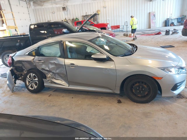 2018 Honda Civic Lx მანქანა იყიდება აუქციონზე, vin: 2HGFC2F53JH598325, აუქციონის ნომერი: 46095341