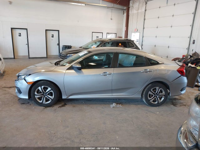 2018 Honda Civic Lx მანქანა იყიდება აუქციონზე, vin: 2HGFC2F53JH598325, აუქციონის ნომერი: 46095341