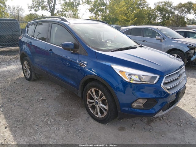 Продаж на аукціоні авто 2018 Ford Escape Se, vin: 1FMCU0GD7JUD26717, номер лоту: 46095349