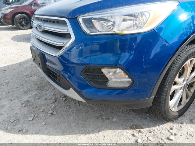 Продаж на аукціоні авто 2018 Ford Escape Se, vin: 1FMCU0GD7JUD26717, номер лоту: 46095349