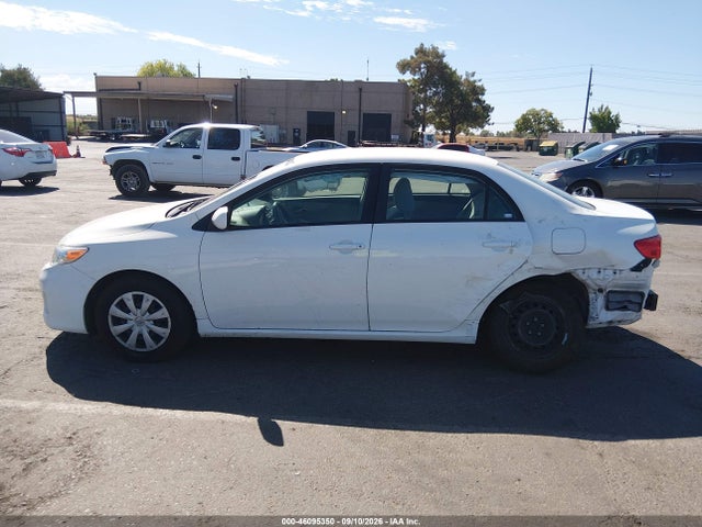 46095350 :رقم المزاد ، 2T1BU4EE1BC631258 vin ، 2011 Toyota Corolla Le مزاد بيع