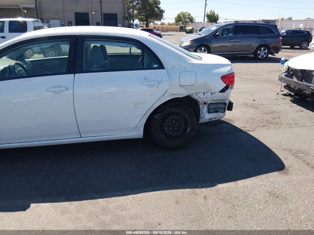 46095350 :رقم المزاد ، 2T1BU4EE1BC631258 vin ، 2011 Toyota Corolla Le مزاد بيع