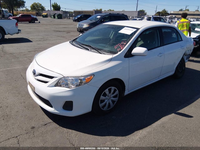 46095350 :رقم المزاد ، 2T1BU4EE1BC631258 vin ، 2011 Toyota Corolla Le مزاد بيع