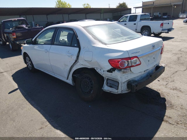 46095350 :رقم المزاد ، 2T1BU4EE1BC631258 vin ، 2011 Toyota Corolla Le مزاد بيع
