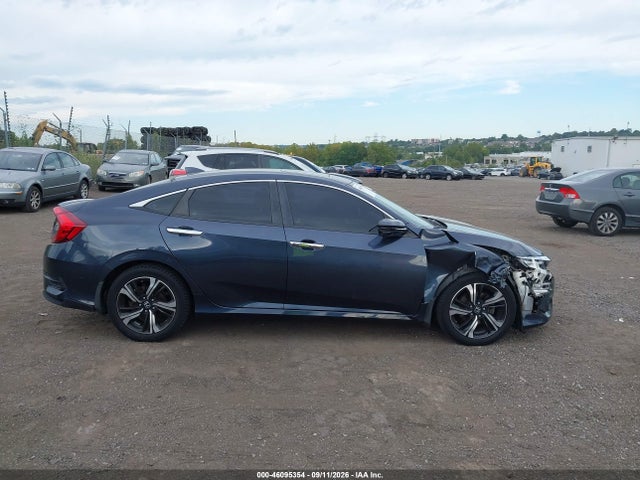 Honda Civic Touring 2017 2HGFC1F96HH637643 Image 13