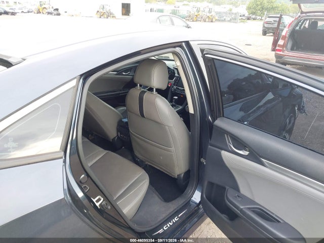 Honda Civic Touring 2017 2HGFC1F96HH637643 Image 8