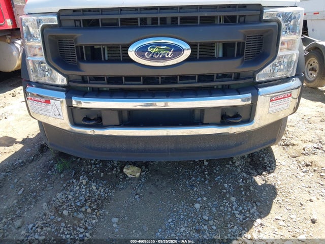 2022 Ford F-550 Chassis Xl მანქანა იყიდება აუქციონზე, vin: 1FDUF5GN1NEC91807, აუქციონის ნომერი: 46095355