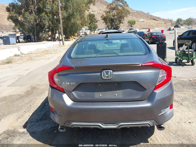 46095365 :رقم المزاد ، 2HGFC1F36HH633779 vin ، 2017 Honda Civic Ex-t مزاد بيع