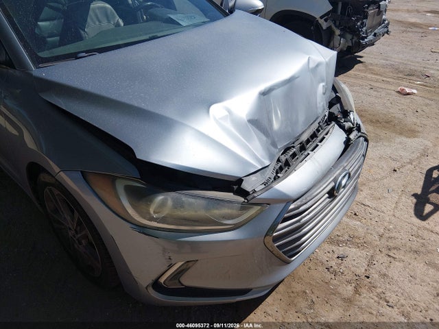 46095372 :رقم المزاد ، 5NPD84LFXHH029943 vin ، 2017 Hyundai Elantra Limited مزاد بيع
