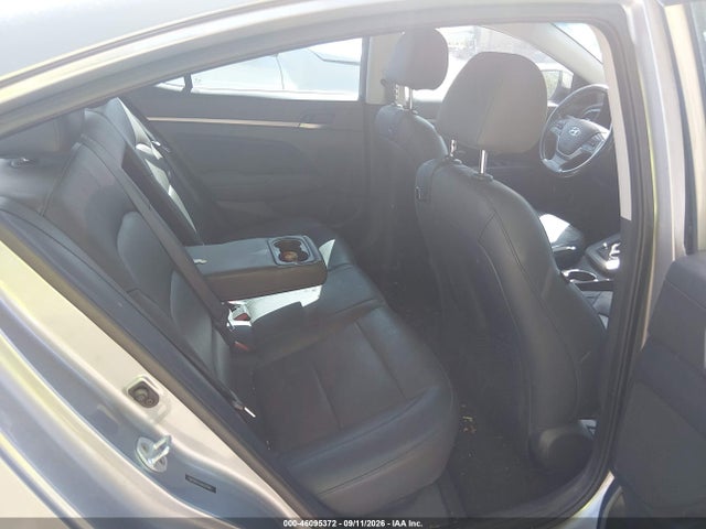 46095372 :رقم المزاد ، 5NPD84LFXHH029943 vin ، 2017 Hyundai Elantra Limited مزاد بيع