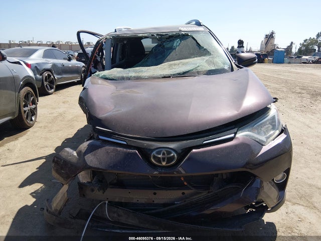Toyota Rav4 Xle 2018 2T3RFREVXJW765826 Image 11