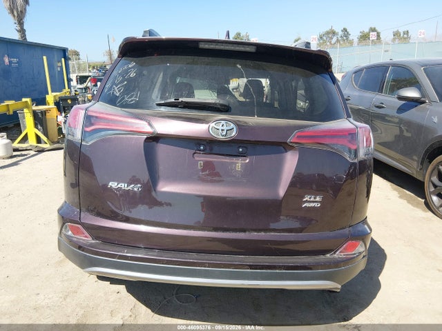 Toyota Rav4 Xle 2018 2T3RFREVXJW765826 Image 15