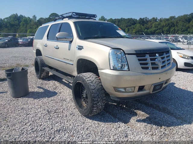 46095377 :رقم المزاد ، 1GYFK66838R171282 vin ، 2008 Cadillac Escalade Esv Standard مزاد بيع