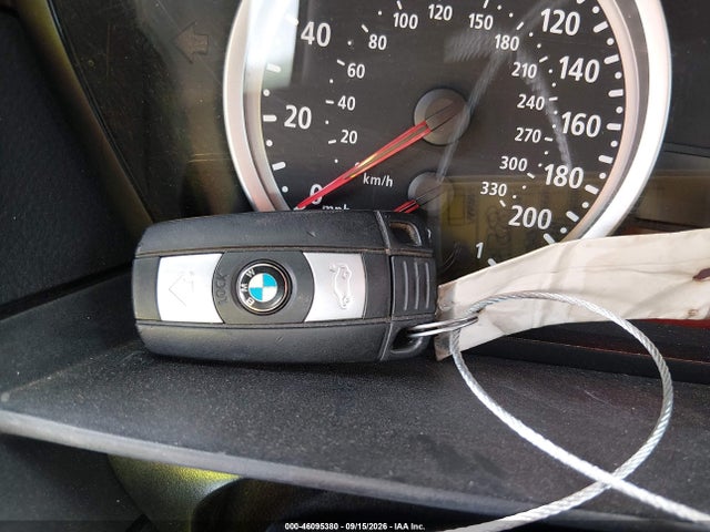 46095380 :رقم المزاد ، WBSNB93566CX06255 vin ، 2006 Bmw M5 مزاد بيع