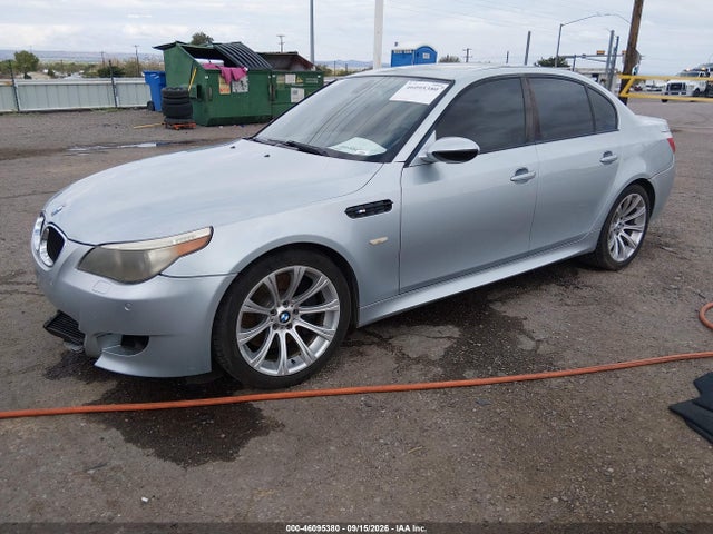 46095380 :رقم المزاد ، WBSNB93566CX06255 vin ، 2006 Bmw M5 مزاد بيع