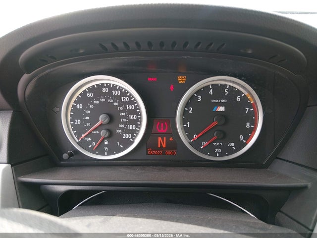 46095380 :رقم المزاد ، WBSNB93566CX06255 vin ، 2006 Bmw M5 مزاد بيع