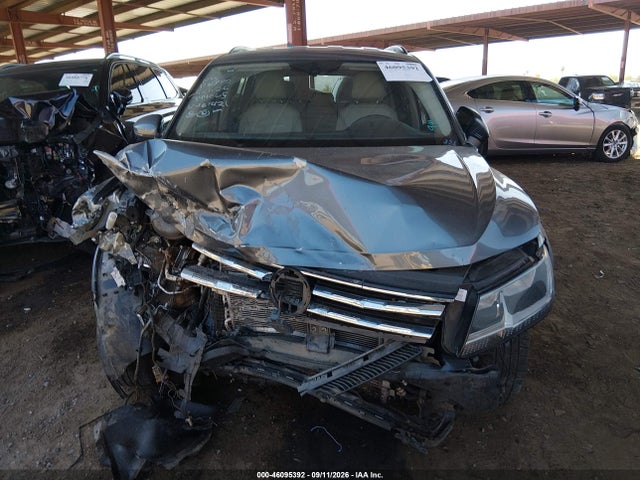 46095392 :رقم المزاد ، 3VV3B7AXXJM161421 vin ، 2018 Volkswagen Tiguan 2.0t Se/2.0t Sel مزاد بيع