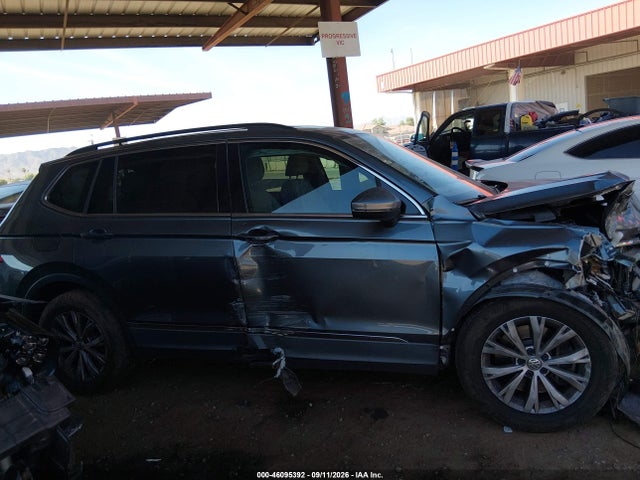 46095392 :رقم المزاد ، 3VV3B7AXXJM161421 vin ، 2018 Volkswagen Tiguan 2.0t Se/2.0t Sel مزاد بيع