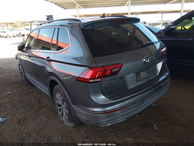 46095392 :رقم المزاد ، 3VV3B7AXXJM161421 vin ، 2018 Volkswagen Tiguan 2.0t Se/2.0t Sel مزاد بيع