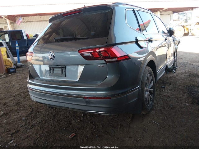 46095392 :رقم المزاد ، 3VV3B7AXXJM161421 vin ، 2018 Volkswagen Tiguan 2.0t Se/2.0t Sel مزاد بيع