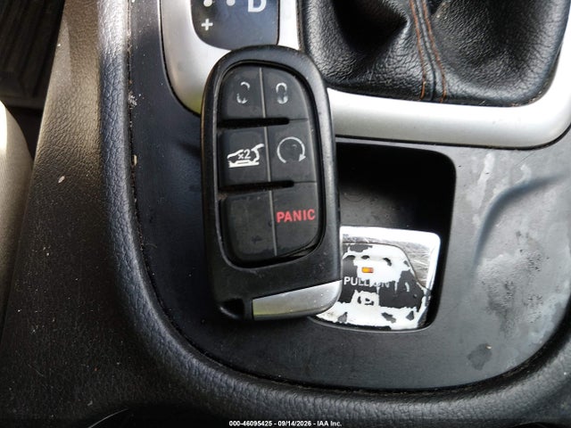 Продаж на аукціоні авто 2017 Jeep Cherokee Limited Fwd, vin: 1C4PJLDB8HW533988, номер лоту: 46095425